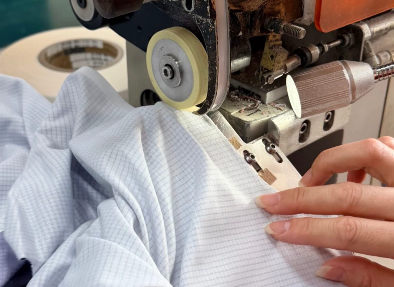 Bonded construction · Taped seam on a custom order